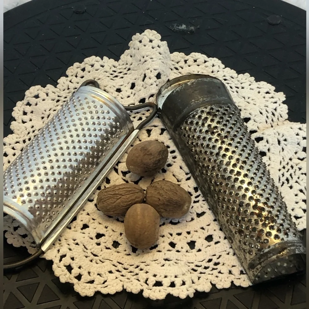 Vintage Nutmeg Graters Grinders Zesters Set of 2 1950s